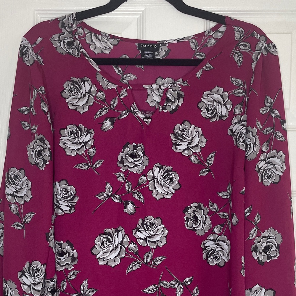 Torrid Magenta Floral Long Sleeve Blouse